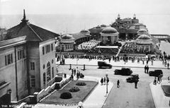 Hastings-Pier-taken-from-White-Rock-Gardens.-1936.